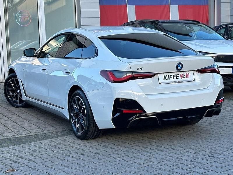 Gebraucht BMW i4 Performance 400 kW (544 PS) 2023 Weiß Limousine
