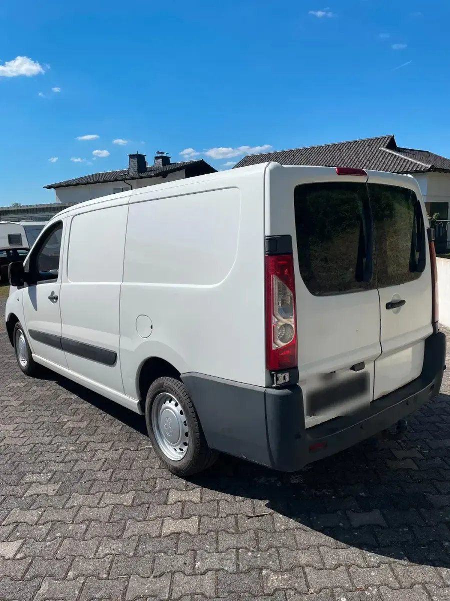 Gebraucht Peugeot Expert 120 PS (88 kW) 2010 Weiß Van