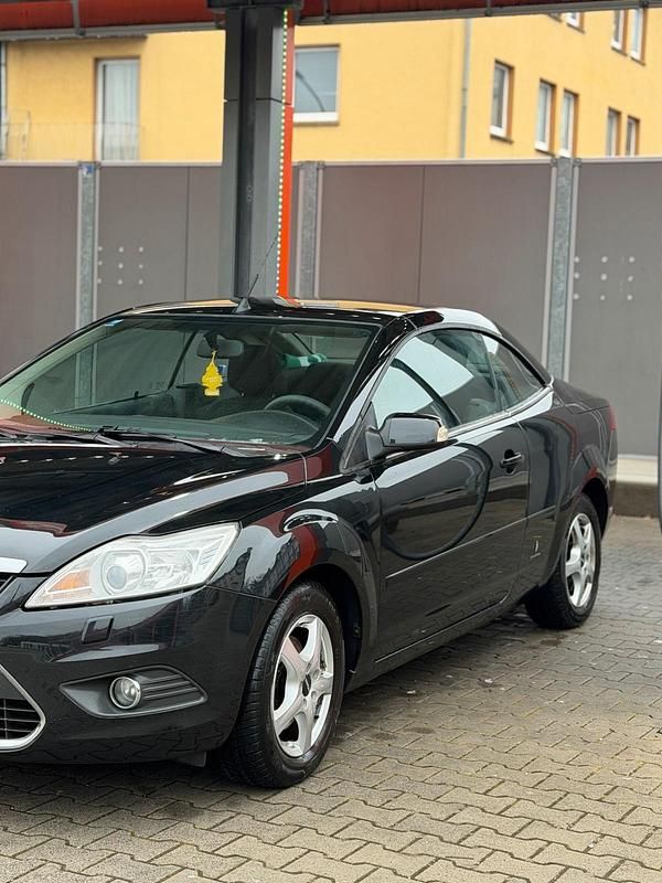 Gebraucht Ford Focus Cabriolet 101 PS (74 kW) 2008 Schwarz Cabrio