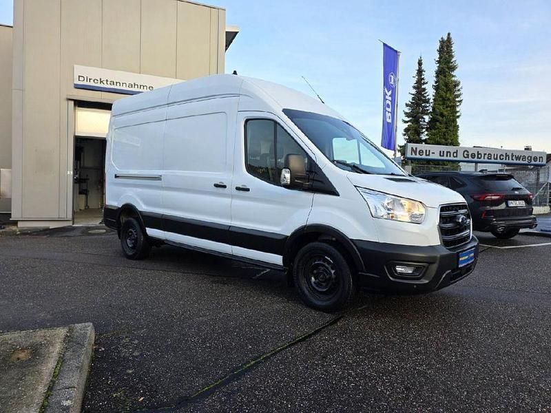 Gebraucht Ford Transit Trend 131 PS (96 kW) 2020 Frostweiß Van
