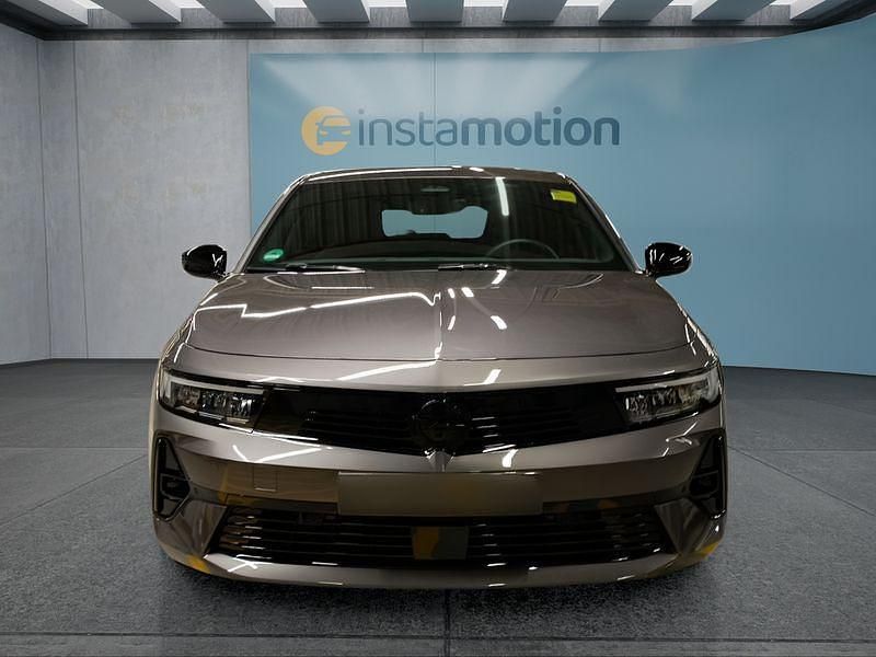 Gebraucht Opel Astra 131 PS (96 kW) 2024 Grau Limousine