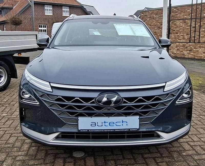 Gebraucht Hyundai Nexo Premium 163 PS (119 kW) 2021 Blau SUV
