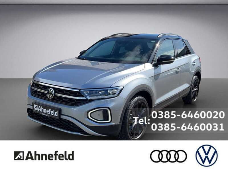 Silber metallic Gebraucht 2024 VW T-Roc Style SUV | 28.888 € (Superpreis) - Bild 1/4