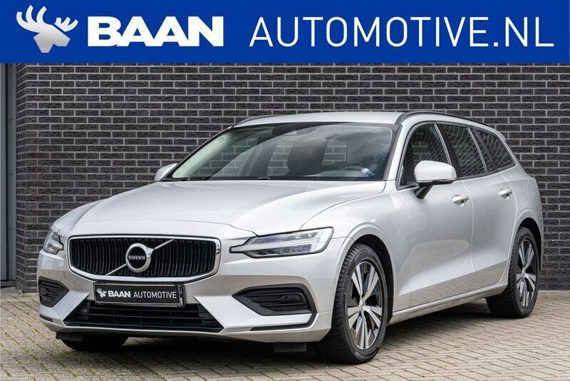 Gebraucht Volvo V60 Momentum 2020 Grau Kombi