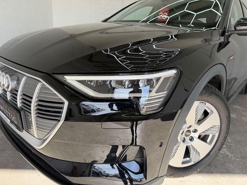 Gebraucht Audi e-tron 230 kW (313 PS) 2022 Schwarz SUV