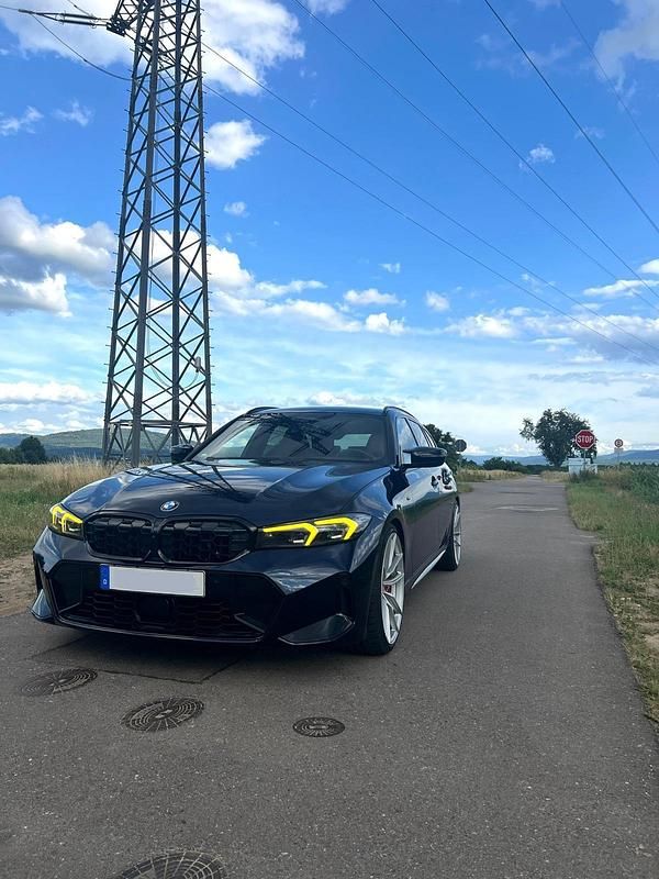 Blau Gebraucht 2023 BMW M340 M Sport Limousine | 57.900 € (Fairer Preis) - Bild 1/4