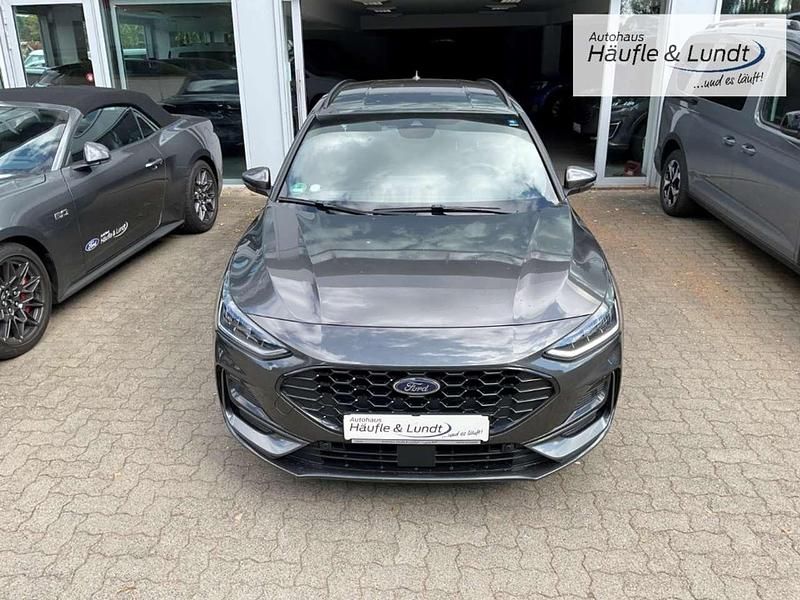 Gebraucht Ford Focus ST-Line X 116 PS (85 kW) 2024 Magneticgrau (metallic) Kombi