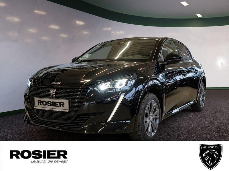 Gebraucht Peugeot e-208 Allure 100 kW (136 PS) 2023 Schwarz Kleinwagen