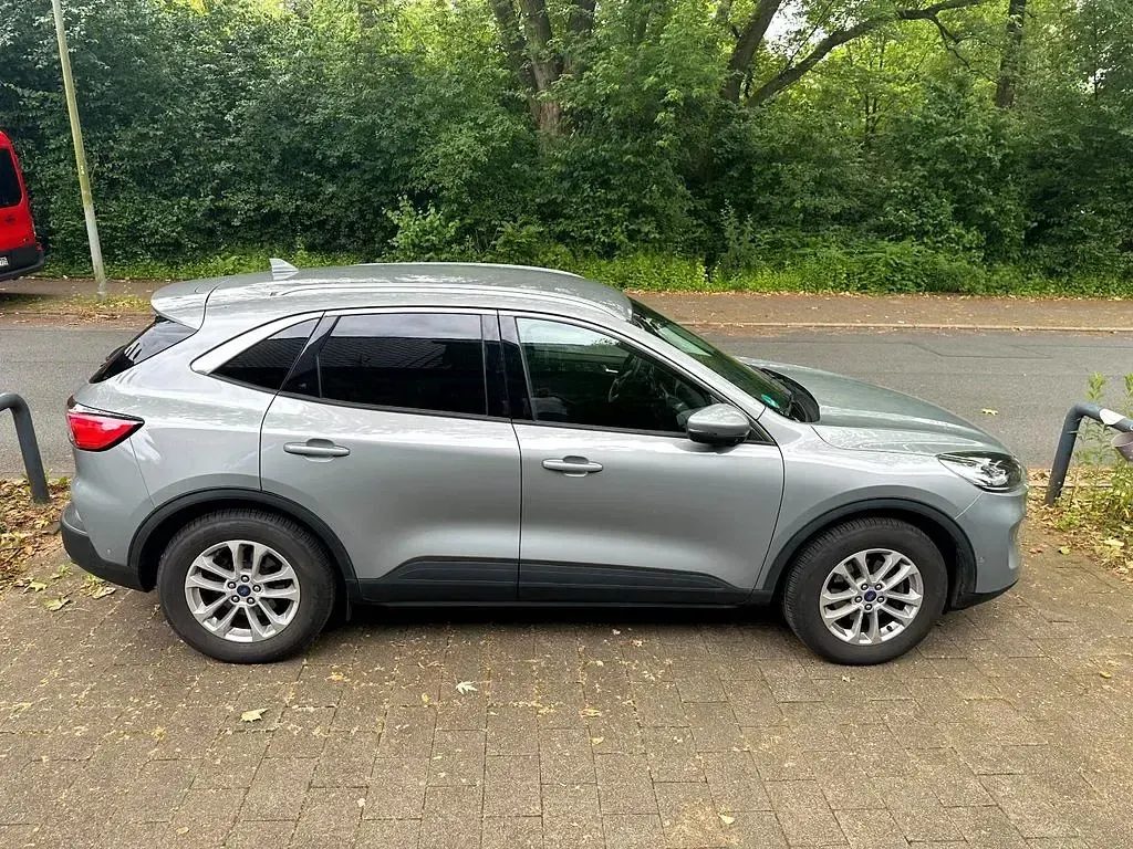 Gebraucht Ford Kuga Titanium X 190 PS (139 kW) 2022 Grau SUV