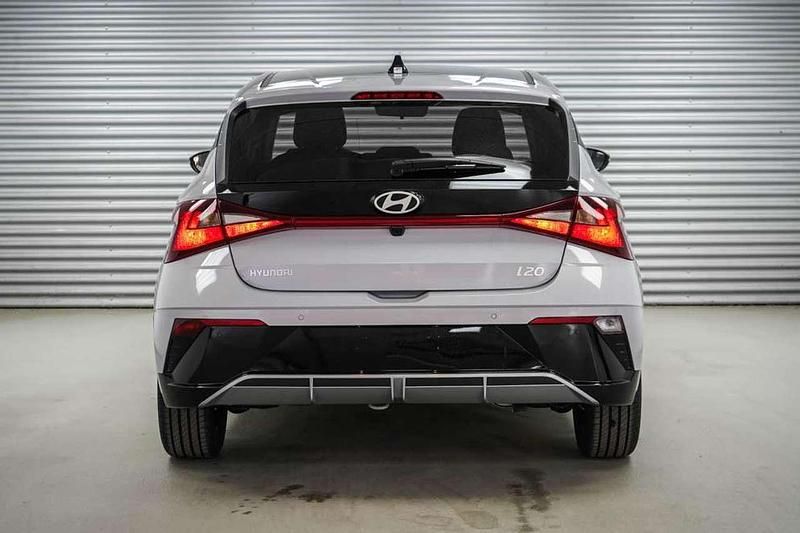 Neu Hyundai i20 90 PS (66 kW) 2026 Lumen grey metallic () Kleinwagen