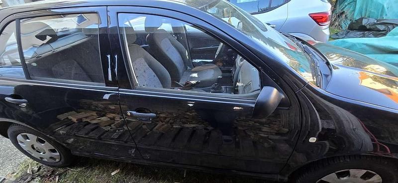 Gebraucht Skoda Fabia Classic 54 PS (39 kW) 2003 Schwarz Limousine