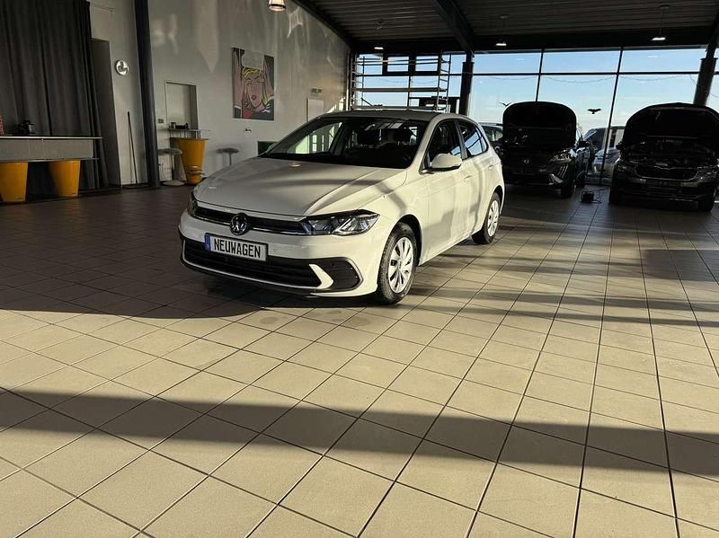 Pure white Neu 2025 VW Polo Kleinwagen | 17.990 € (Guter Preis) - Bild 1/1