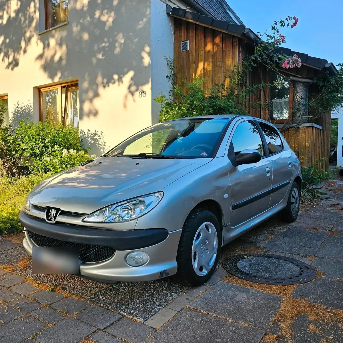 Gebraucht Peugeot 206 74 PS (54 kW) 2006 Silber Kleinwagen