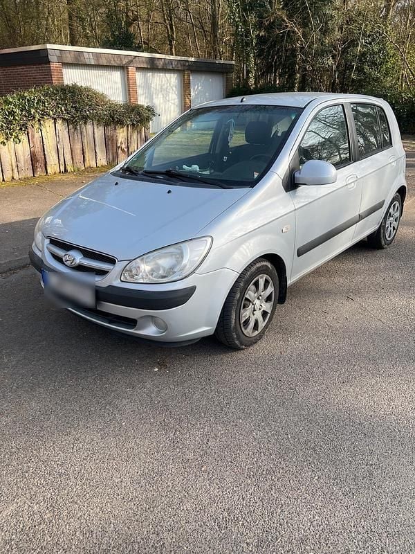 Gebraucht Hyundai Getz 106 PS (77 kW) 2007 Silber Kleinwagen