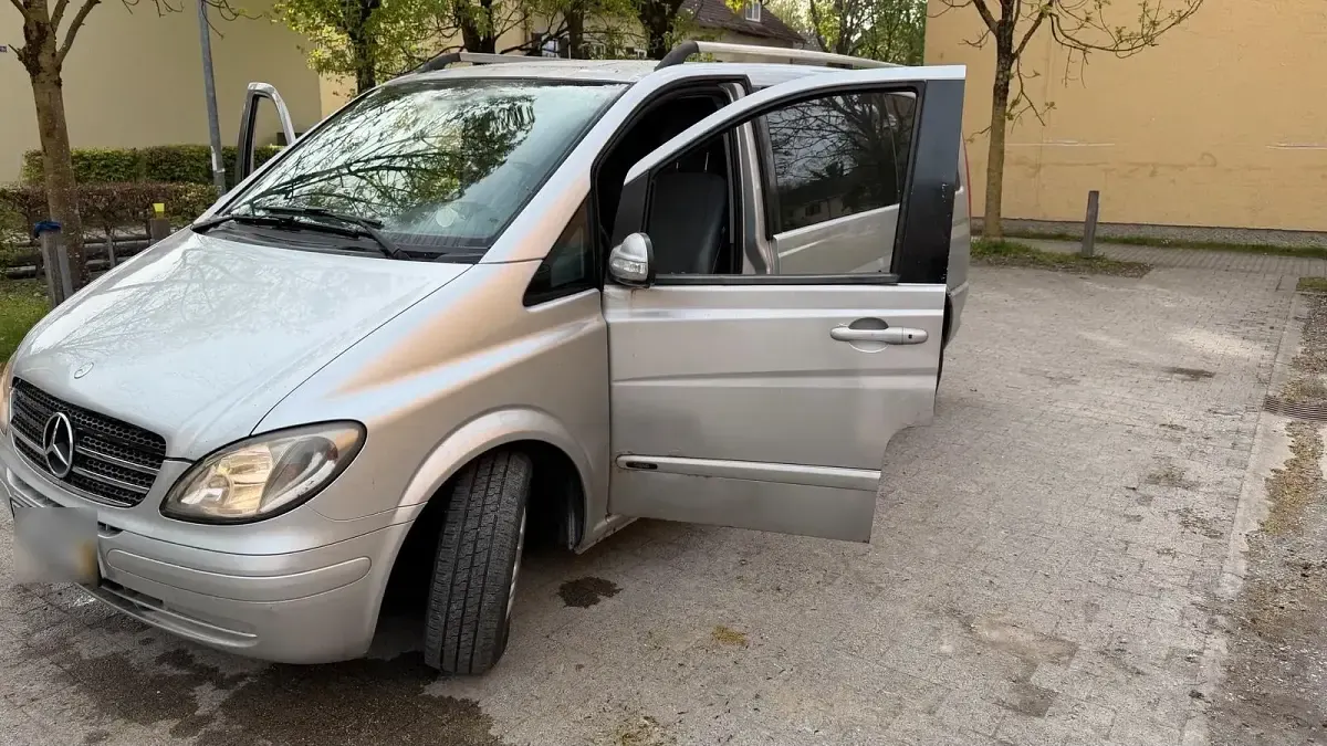 Gebraucht Mercedes Viano 150 PS (110 kW) 2005 Grau Van / Kleinbus
