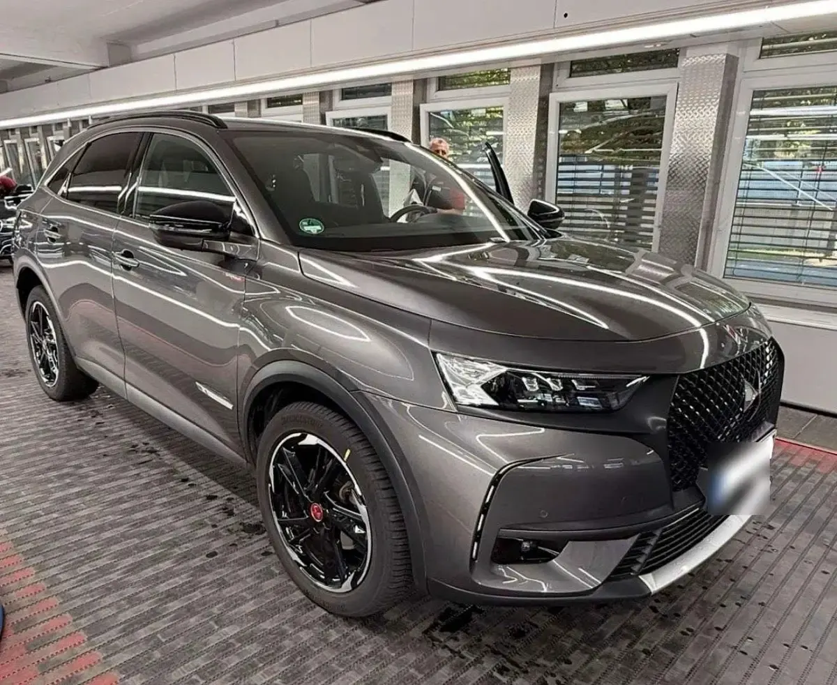 Gebraucht DS Automobiles DS7 Crossback Performance 131 PS (96 kW) 2022 Grau SUV