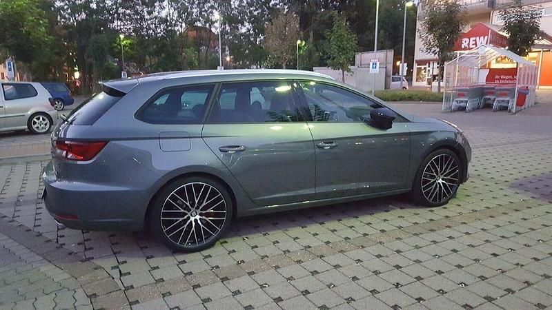 Gebraucht Seat Leon ST CUPRA 280 PS (205 kW) 2015 Grau Kombi