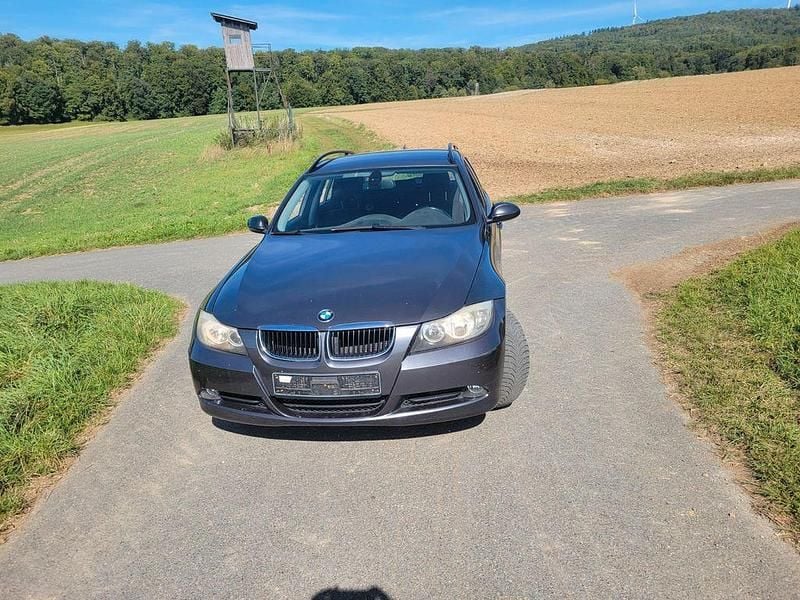 Gebraucht 2006 BMW 320 Kombi | 2.800 € (Guter Preis) - Bild 1/4