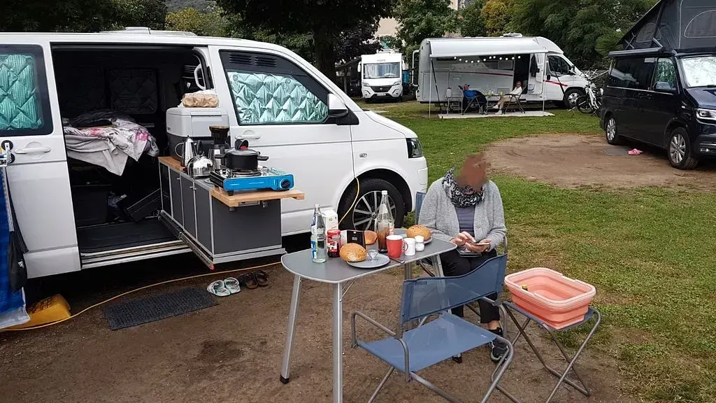 Gebraucht VW Multivan Startline 140 PS (102 kW) 2015 Weiß Van / Kleinbus