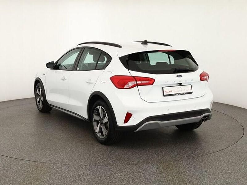 Gebraucht Ford Focus ST-Line 182 PS (133 kW) 2019 Schwarz Limousine