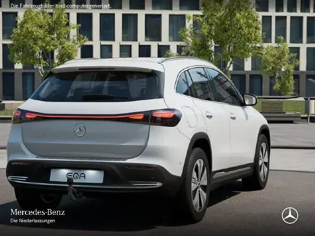 Gebraucht Mercedes EQA250 Advanced 139 kW (190 PS) 2025 Polarweiß SUV