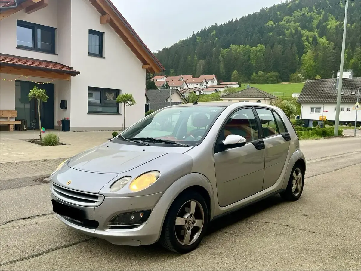 Usata Smart ForFour 109 CV (80 kW) 2007 Argento Utilitaria