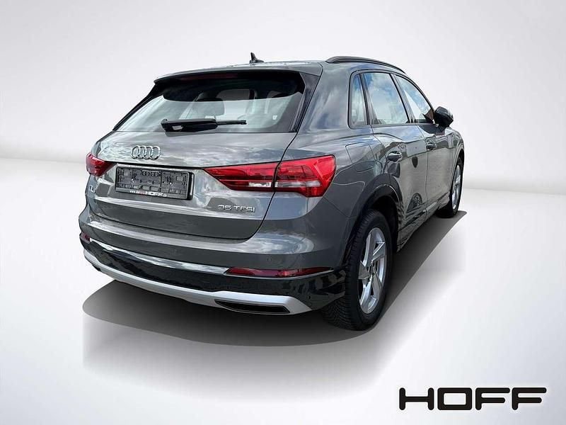 Gebraucht Audi Q3 Advanced Plus 150 PS (110 kW) 2022 Chronosgrau metallic SUV