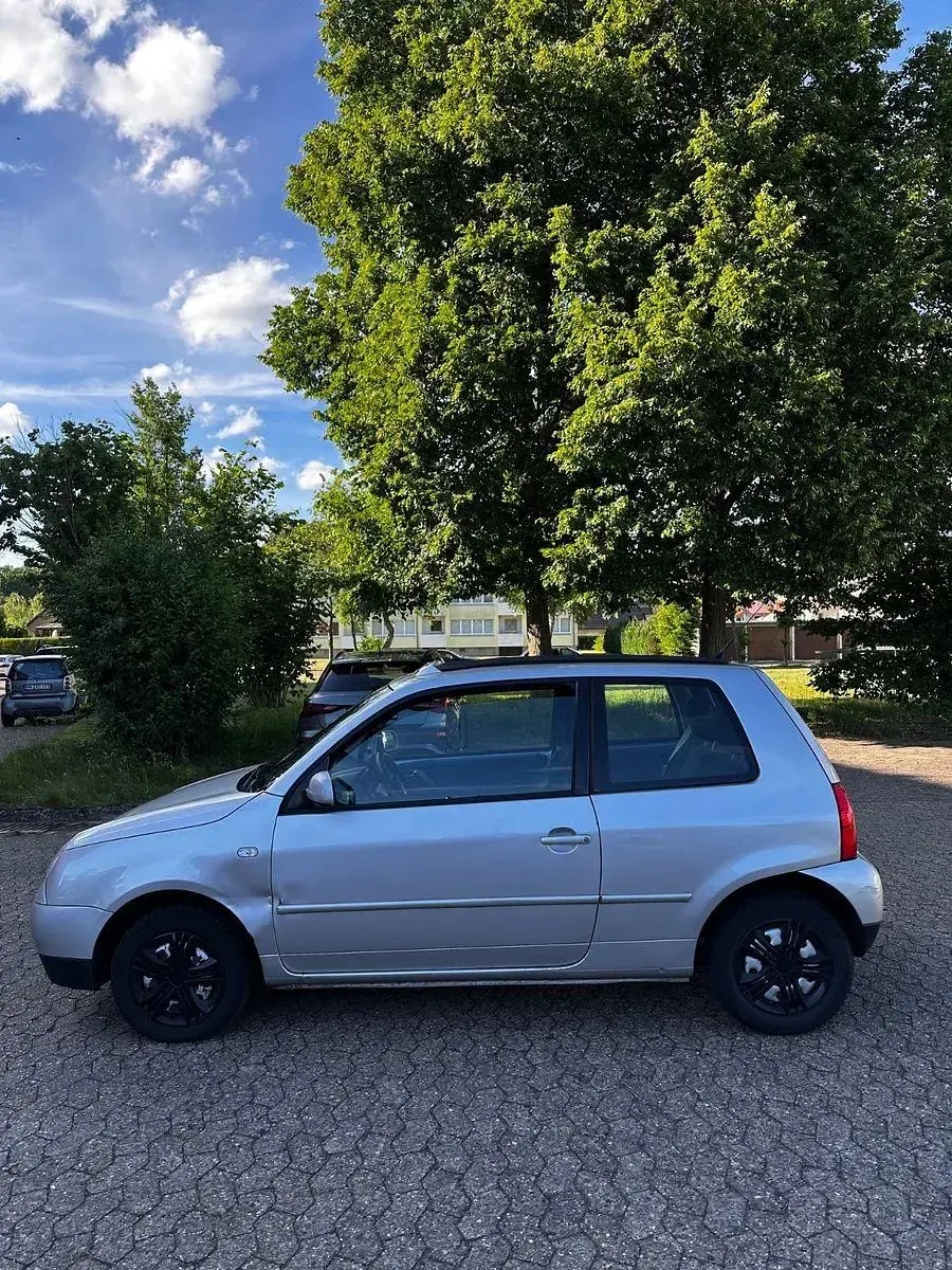 Gebraucht VW Lupo 50 PS (36 kW) 2000 Silber Kleinwagen