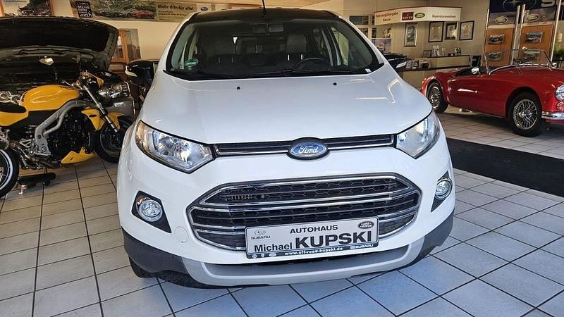 Gebraucht Ford Ecosport Titanium 125 PS (91 kW) 2017 Weiß SUV