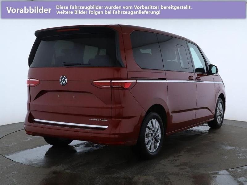 Gebraucht VW Multivan Style 245 PS (180 kW) 2025 Fortanarot (red), metallic Van