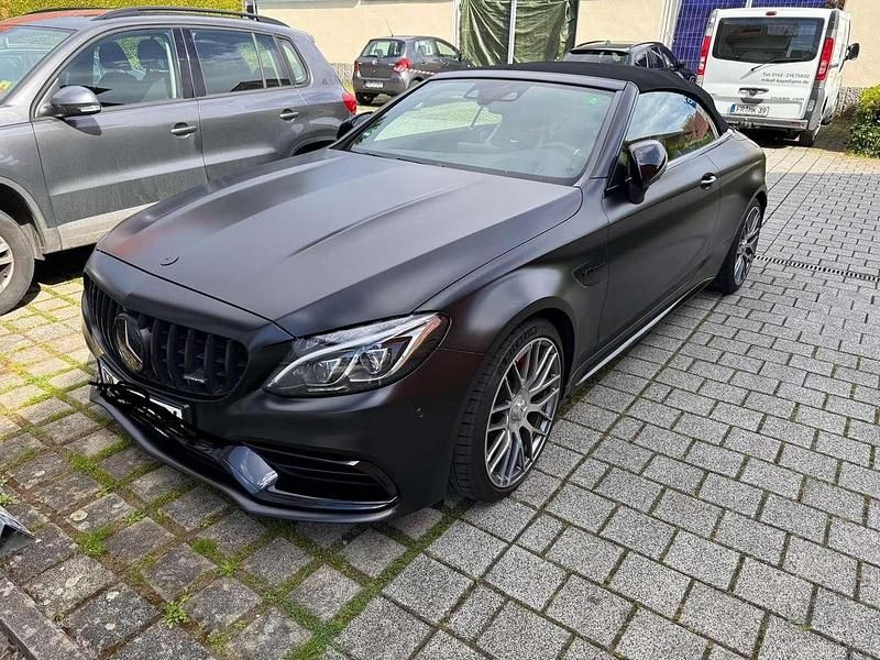 Schwarz Gebraucht 2018 Mercedes C63 AMG AMG Cabrio | 64.500 € (Teuer) - Bild 1/4