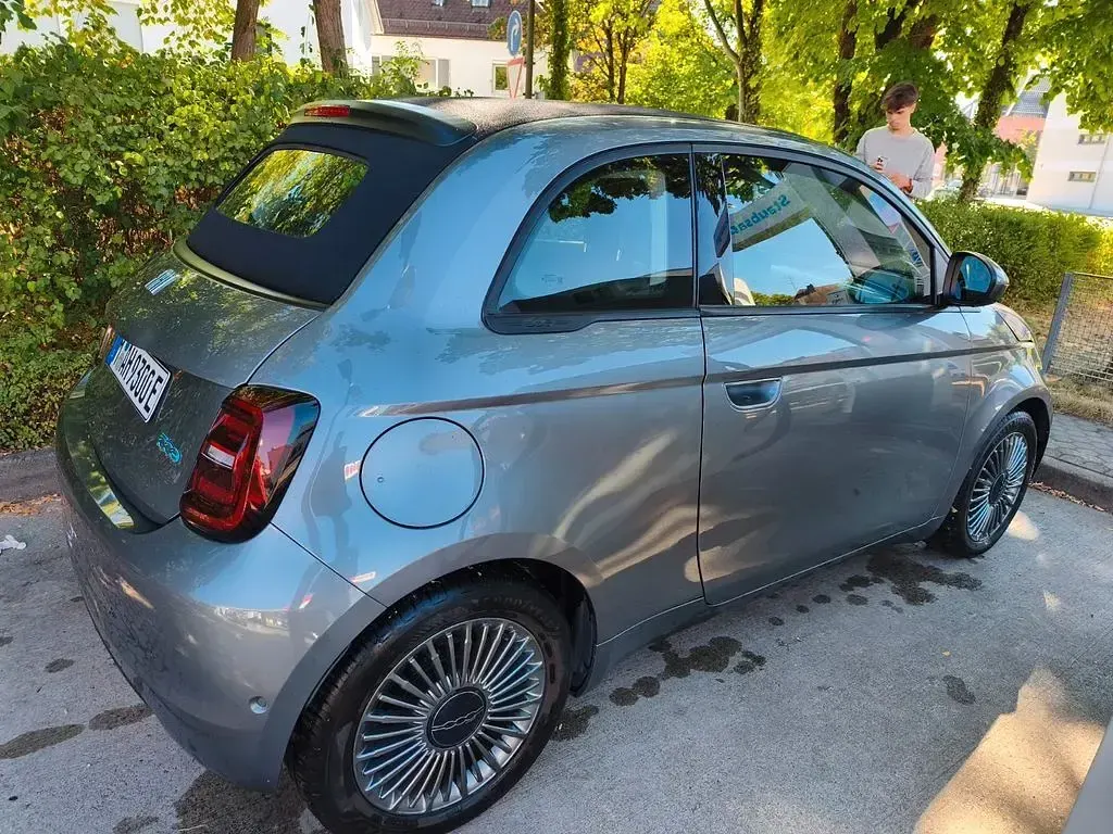 Gebraucht Fiat 500e Icon 86 kW (118 PS) 2021 Silber Cabrio