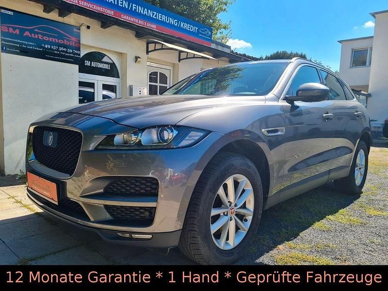 Grau Gebraucht 2017 Jaguar F-Pace Portfolio SUV | 16.999 € - Bild 1/4