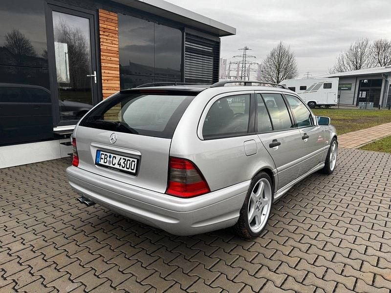 Gebraucht Mercedes C43 AMG AMG 306 PS (225 kW) 1999 Silber Kombi
