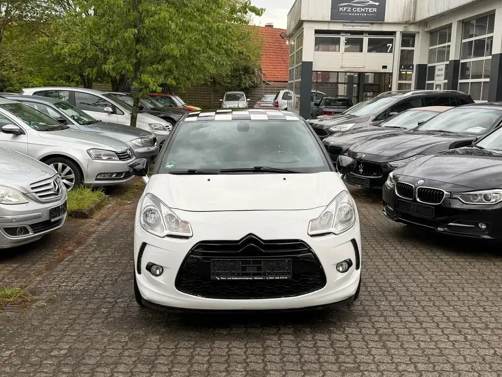 Gebraucht Citroën DS3 Sport Chic 156 PS (114 kW) 2011 Schwarz Kleinwagen