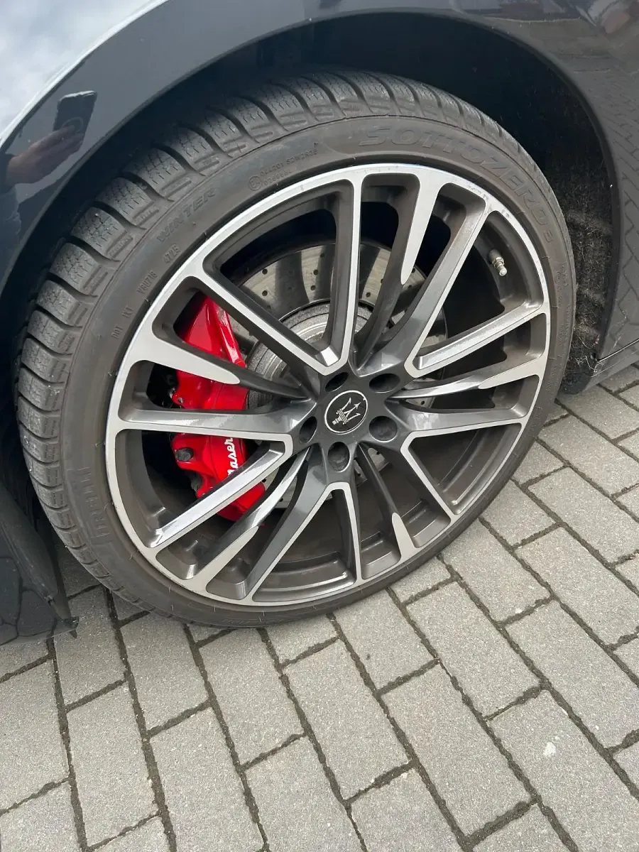 Gebraucht Maserati Ghibli 581 PS (427 kW) 2016 Schwarz Limousine