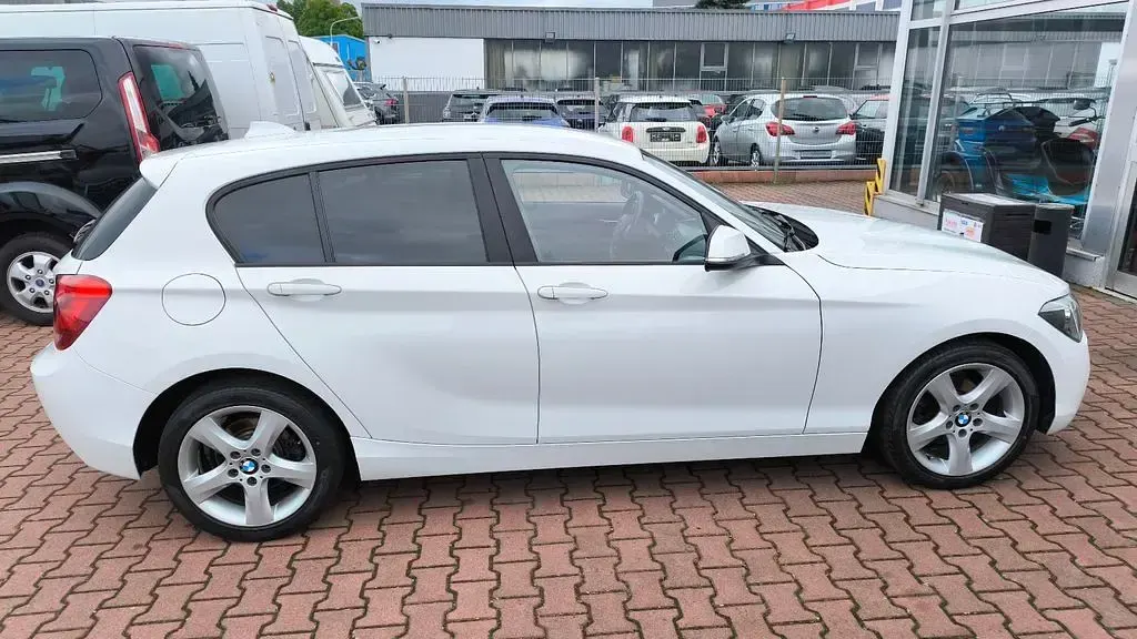 Gebraucht BMW 116 136 PS (100 kW) 2012 Alpinweiss iii Kleinwagen