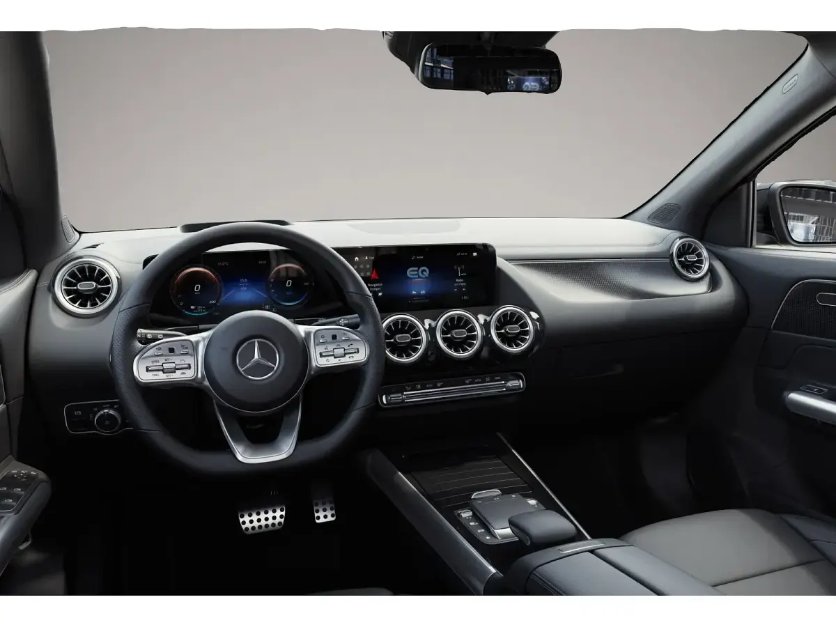 Gebraucht Mercedes EQA250 139 kW (190 PS) 2023 Schwarz SUV