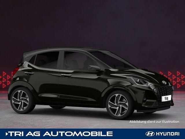 Gebraucht Hyundai i10 Select 63 PS (46 kW) 2022 Schwarz Kleinwagen