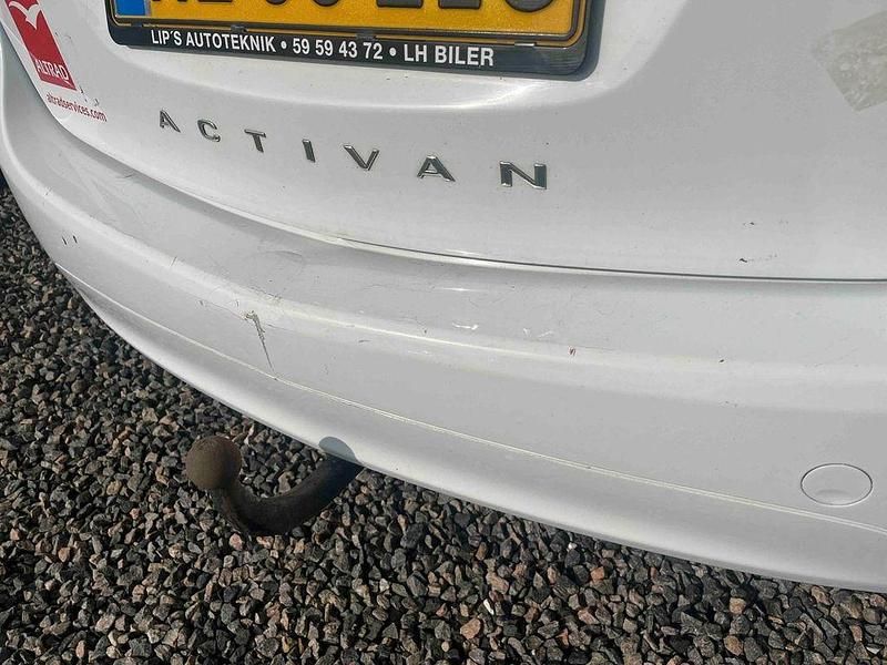 Gebraucht Opel Meriva drive 110 PS (80 kW) 2016 Weiß Van / Kleinbus