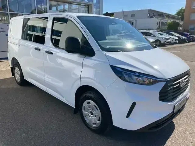 Nowe Ford Transit Custom Trend 136 KM (100 kW) 2025 Biały Sedan/Limuzyna