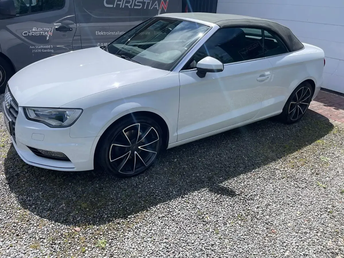 Gebraucht Audi Cabriolet 150 PS (110 kW) 2015 Weiß Cabrio