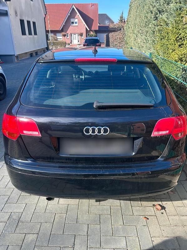 Gebraucht Audi A3 102 PS (75 kW) 2006 Schwarz Kleinwagen