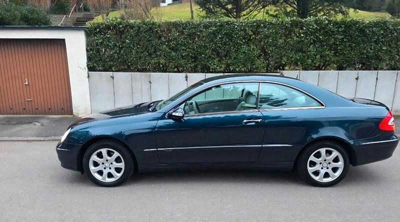 Gebraucht Mercedes CLK320 Elegance 218 PS (160 kW) 2003 Blau Coupé