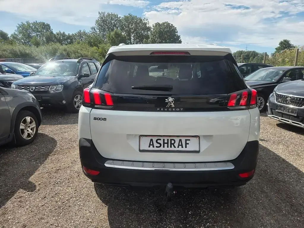 Gebraucht Peugeot 5008 Allure 150 PS (110 kW) 2018 Weiß SUV