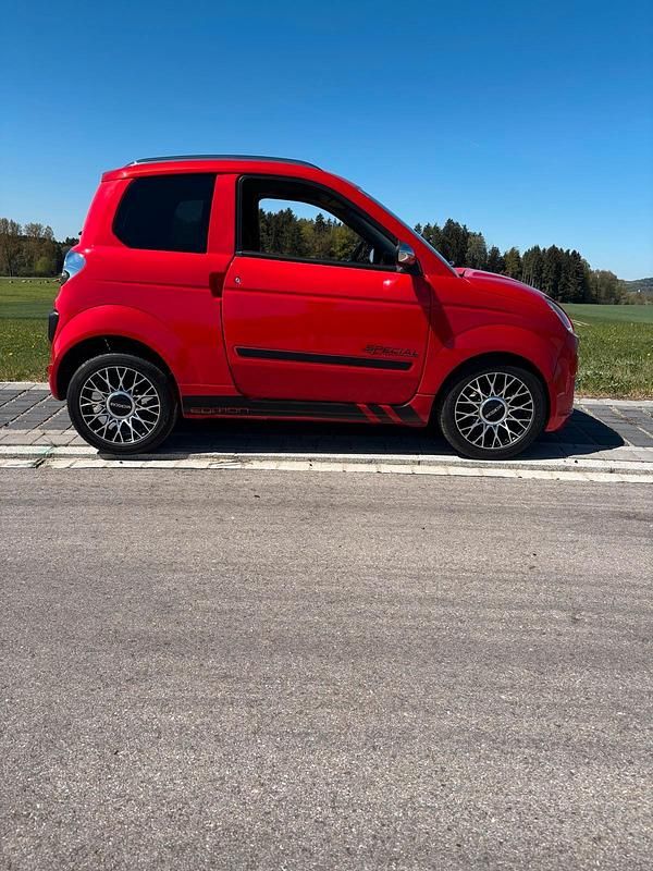 Second-hand Microcar M.Go 2015 Roșu Hatchback