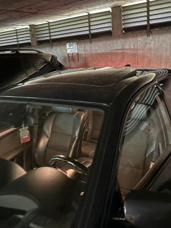 Gebraucht BMW 525 M Sport 197 PS (144 kW) 2008 Schwarz Limousine