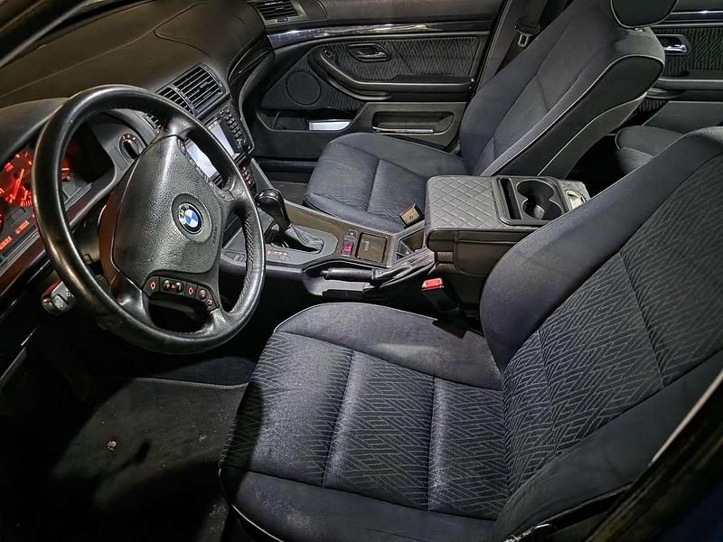 Brugt BMW 530 231 HK (169 kW) 2002 Blå Sedan