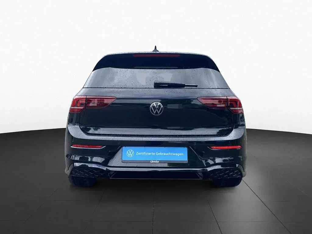 Gebraucht VW Golf VIII R-line 150 PS (110 kW) 2025 Schwarz Limousine