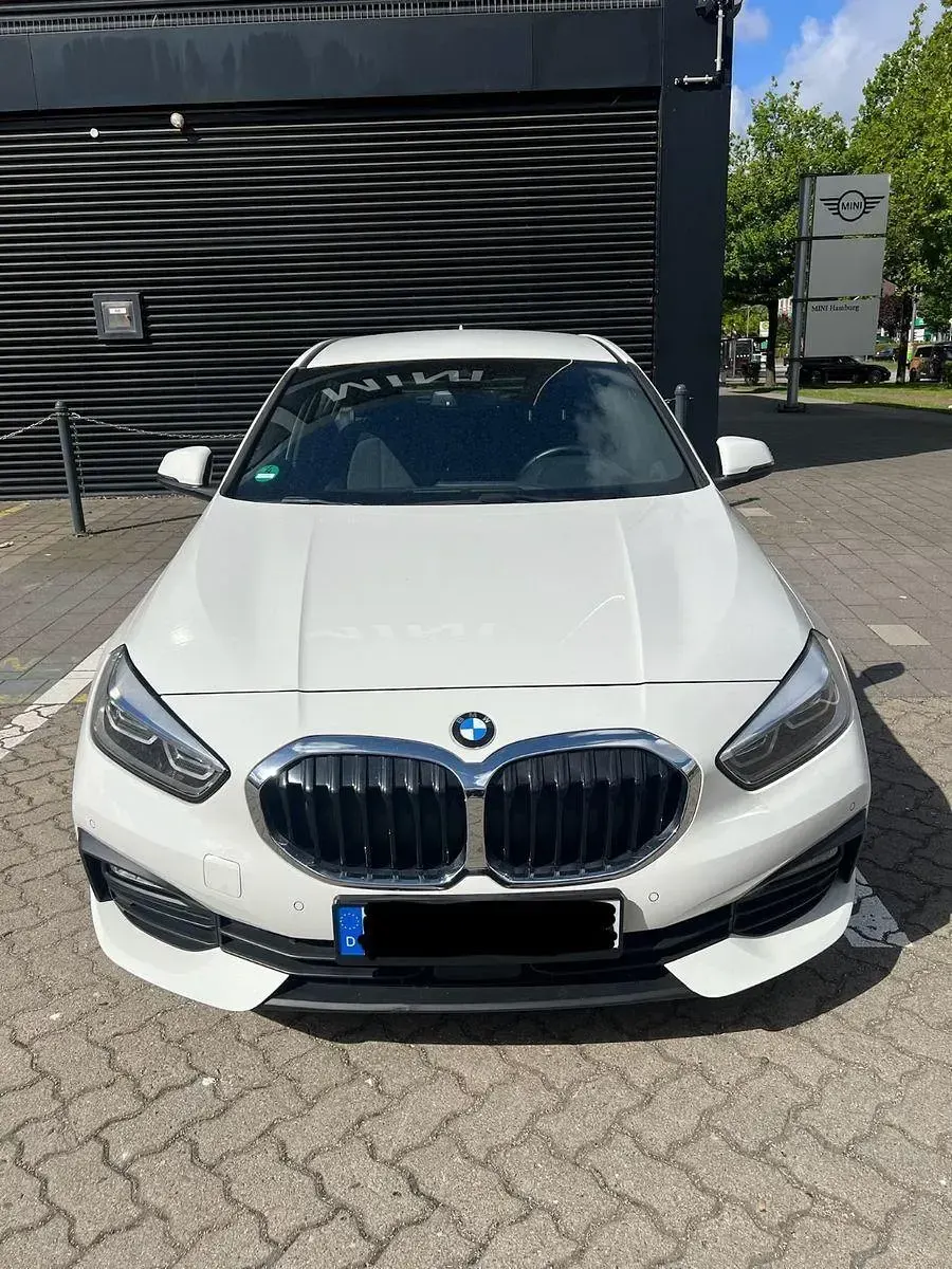Gebraucht BMW 118 Advantage 136 PS (100 kW) 2020 Weiß Kleinwagen